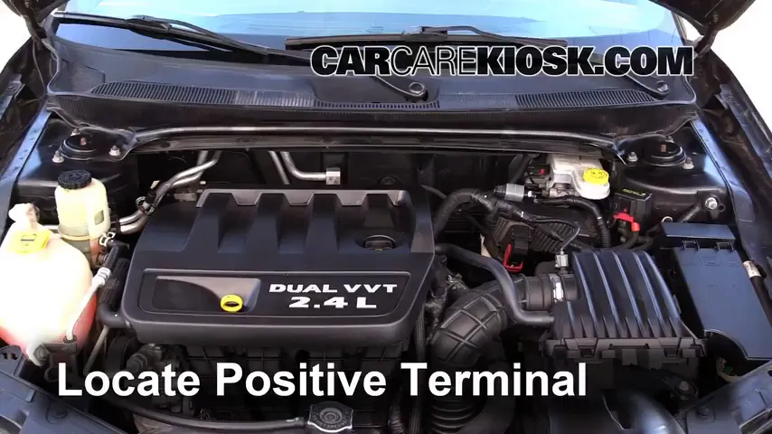 2011 Chrysler 200 Touring 2.4L 4 Cyl. Convertible (2 Door) Batterie Début de saut
